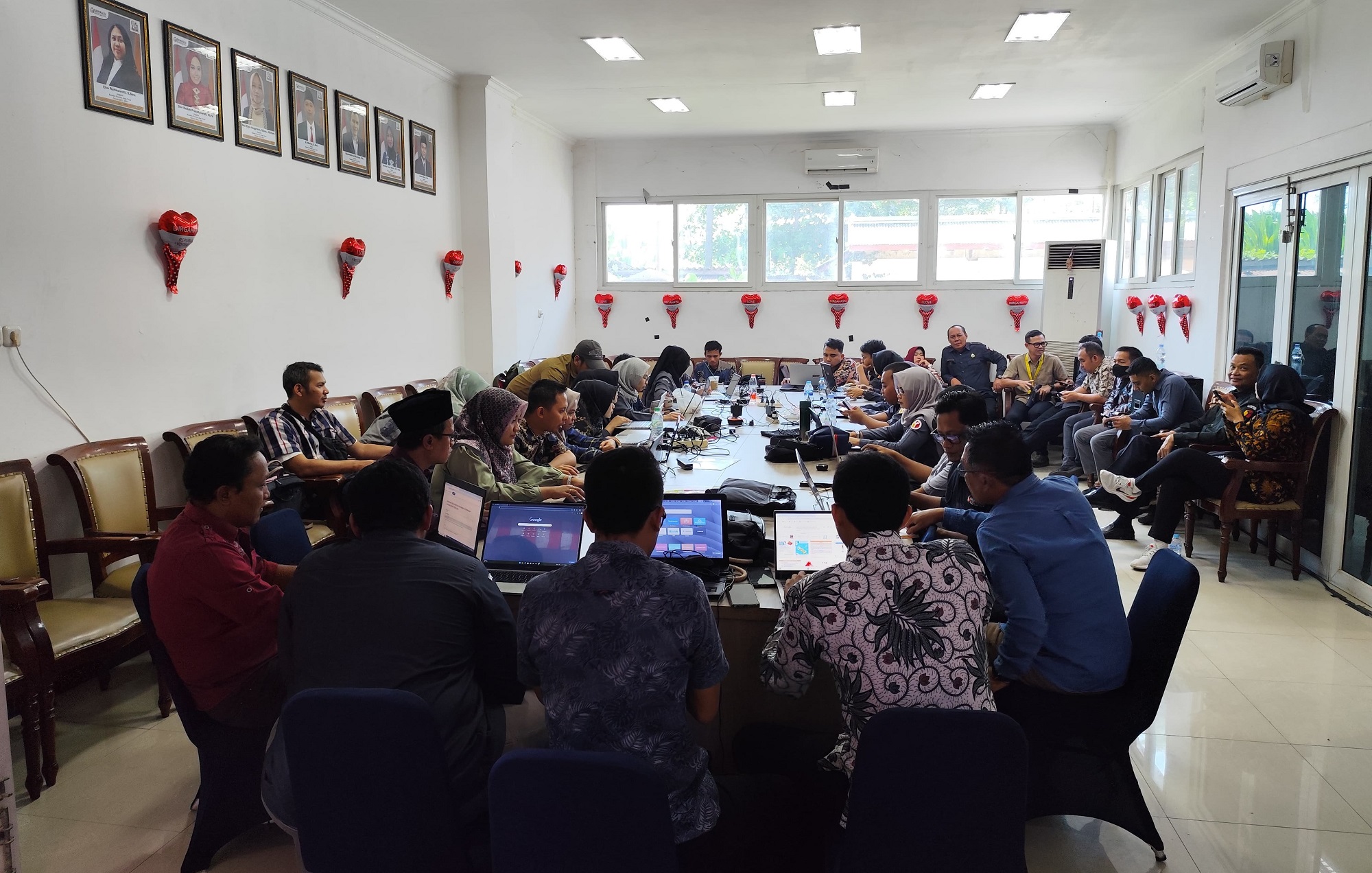 Rapat Teknis Pengisian Instrumen Monitoring dan Evaluasi Keterbukaan Informasi Publik