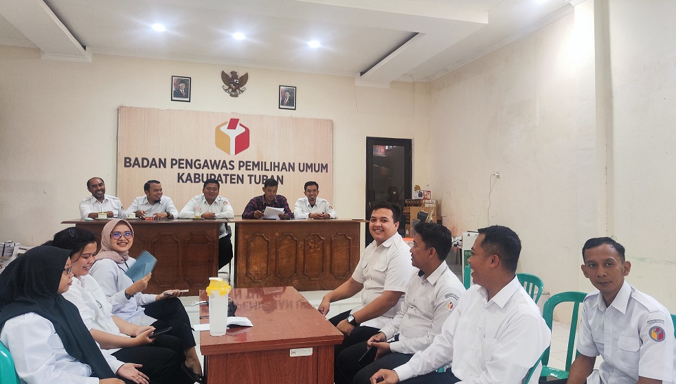 Rapat Konsolidasi Organisasi Bawaslu KabKo se Jatim