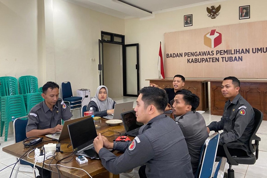 rapat internal kehumasan