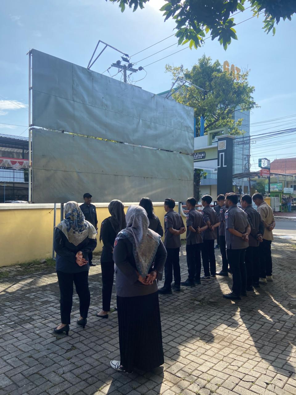 Apel pagi senin 13 April 2026