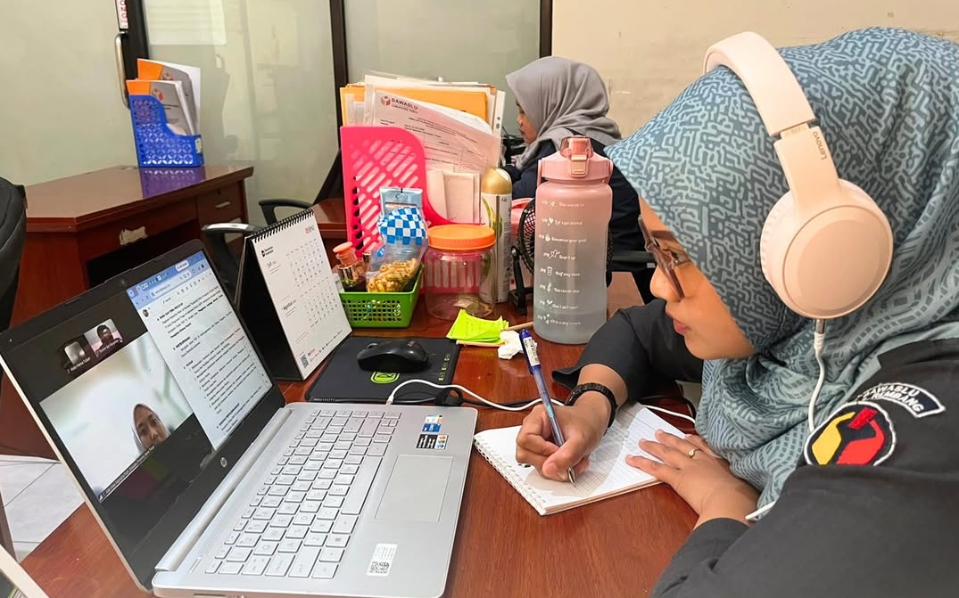 Sosialisasi Kompetisi Debat Penegakan Hukum Pemilu VI
