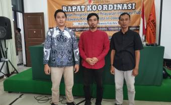 Rapat Pengelolaan dan Pelayanan Informasi Publik Bawaslu Kabupaten/Kota se-Jawa Timur di kantor Bawaslu Kota Batu