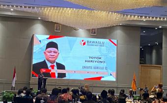 kick off bawaslu jatim_penguatan kelembagaan